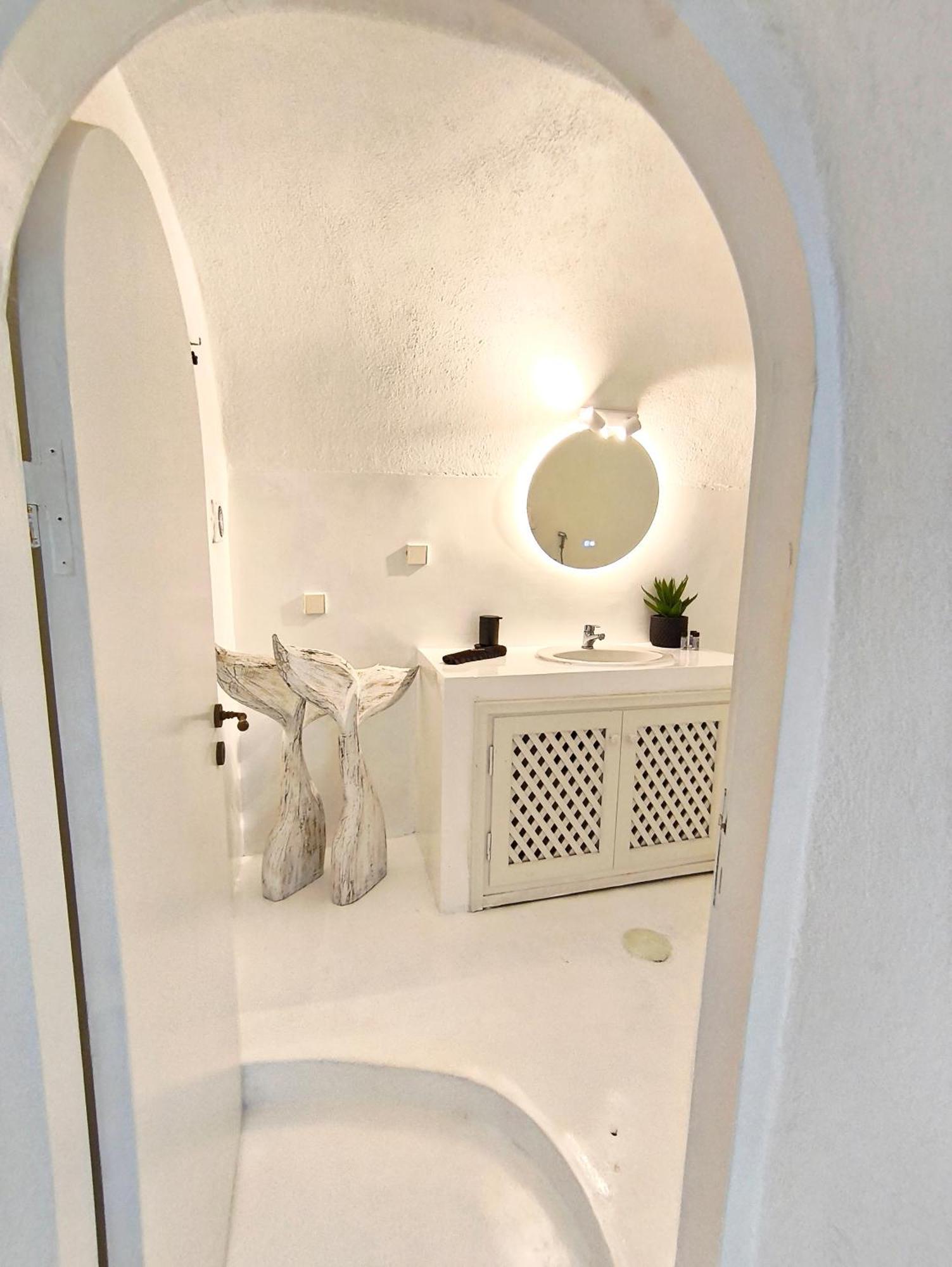 The Magic Luxury Cave Suites Вотон Экстерьер фото